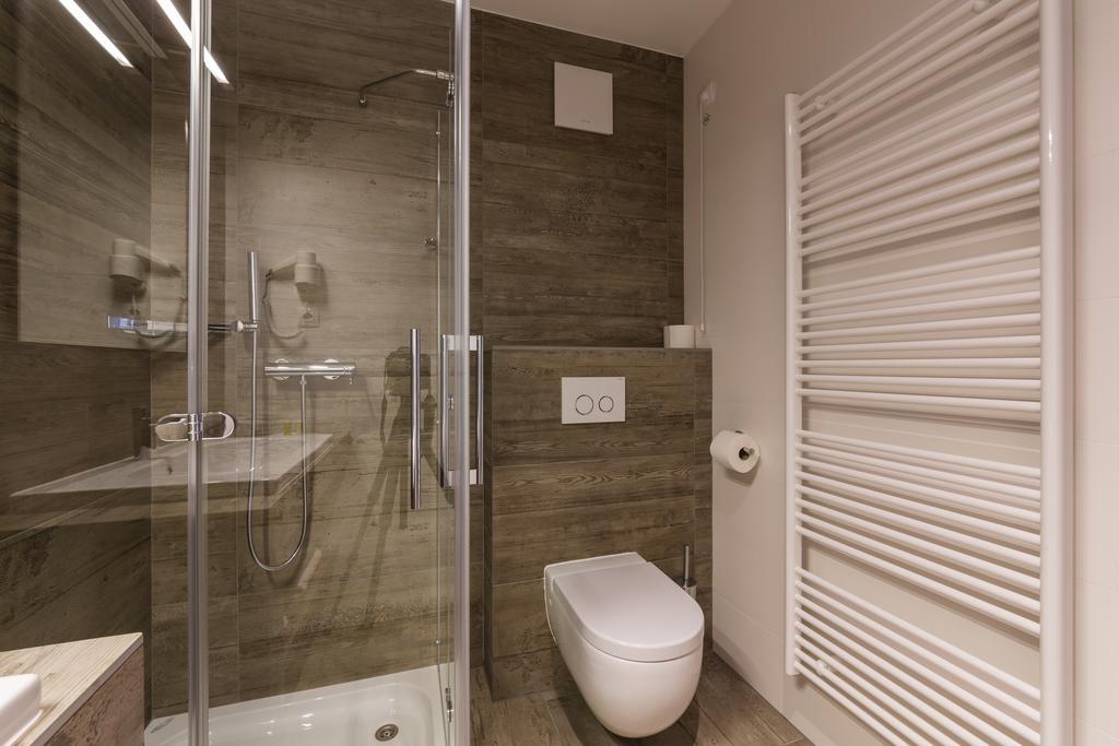 Guesthouse Grof Vransko Exterior photo