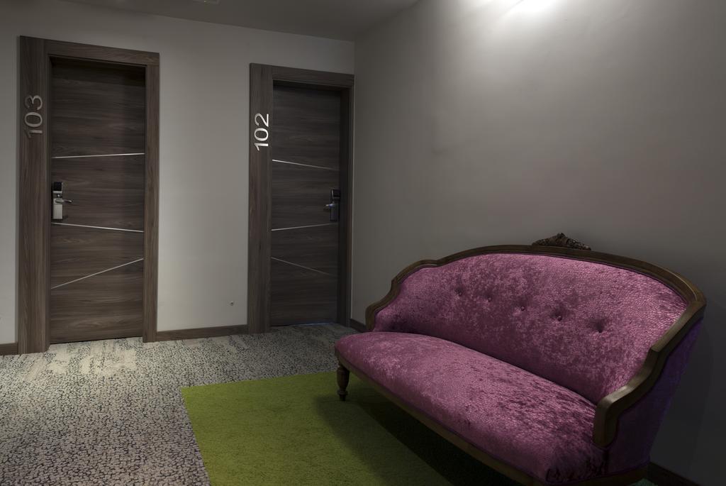 Guesthouse Grof Vransko Exterior photo